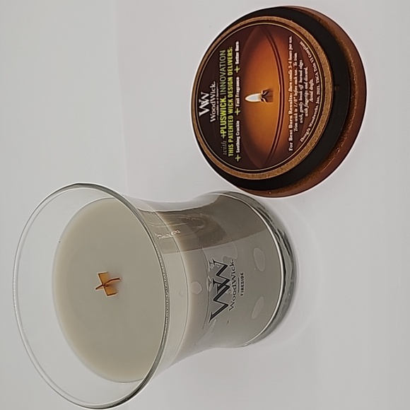 WoodWick Fireside Candle +Pluswick Crackles as it Burns Glass Wood Wick WW 9.7 - Picture 2 of 4